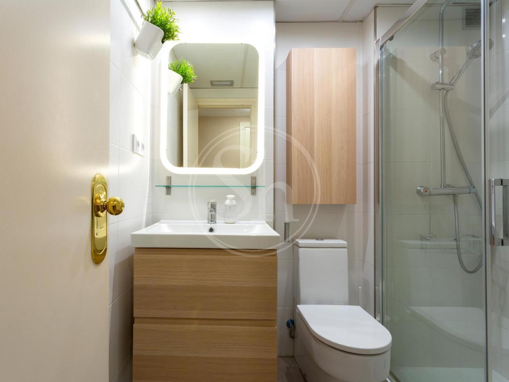 Bonito Apartamento En Gracia Barcelona Bagian luar foto